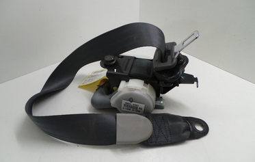 KIA Cerato 5-trg. Bj.06 Sicherheitsgurt Gurt vorn rechts 888202F001